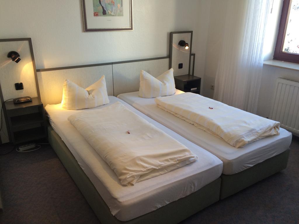 Hotel Aris Sarstedt Eksteriør bilde