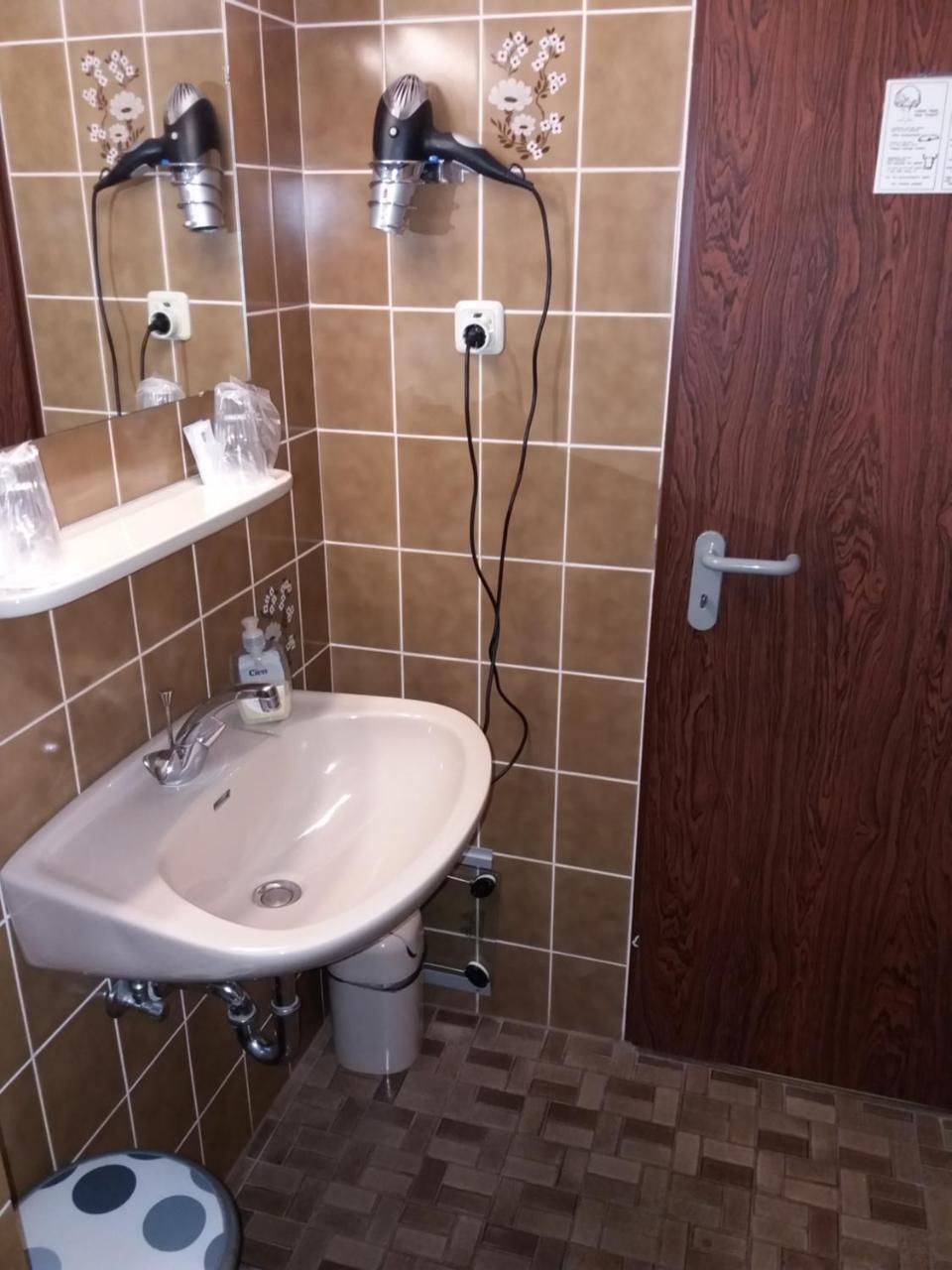 Hotel Aris Sarstedt Eksteriør bilde